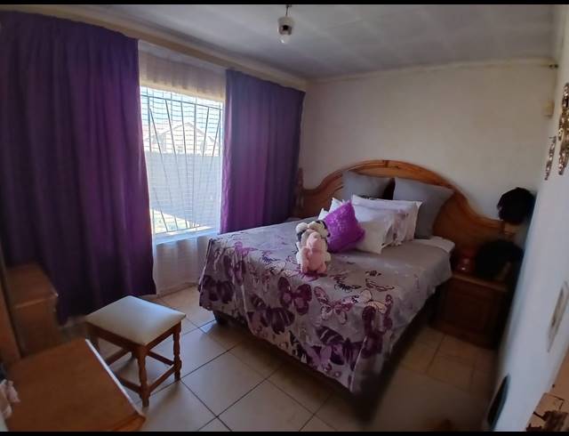 3 BEDROOM HOUSE FOR SALE IN EVATON WEST